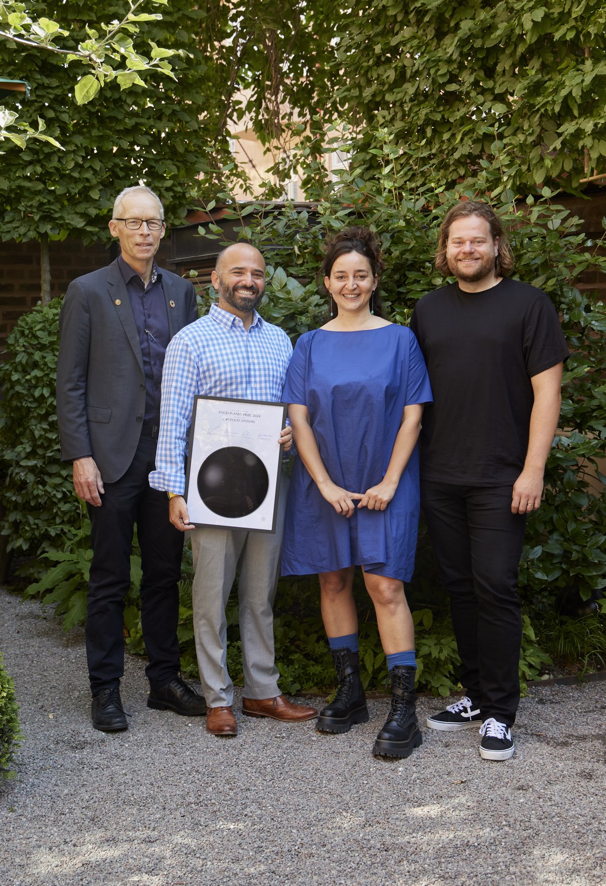 C40 Food Systems winner of the Food Planet Prize 2024 with co-chairs Johan Rockström and Magnus Nilsson_by Eric Olsson